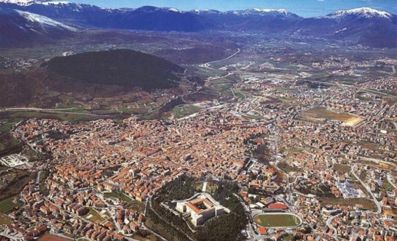 Appartamenti turistici - Aurora Poggio Picenze Esterno foto