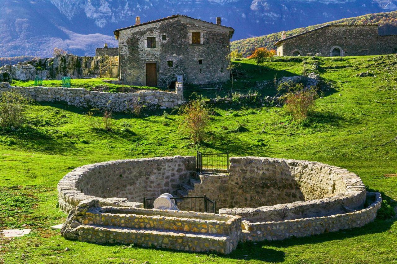 Appartamenti turistici - Aurora Poggio Picenze Esterno foto